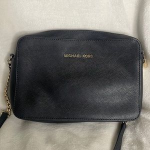 Black Michael Kors cross body